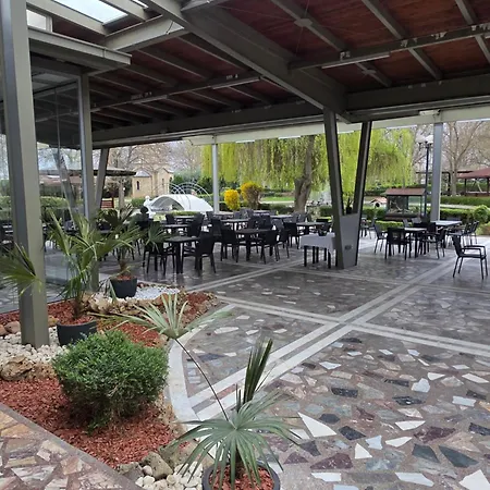 Ξενοδοχείο Bellevue 4*