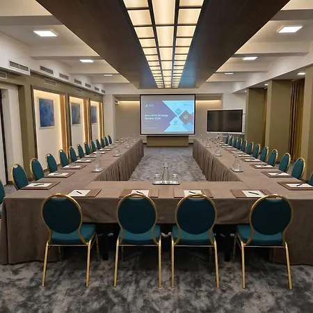 Bellevue Ξενοδοχείο 4*