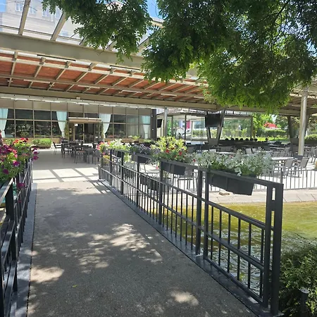 Ξενοδοχείο Bellevue